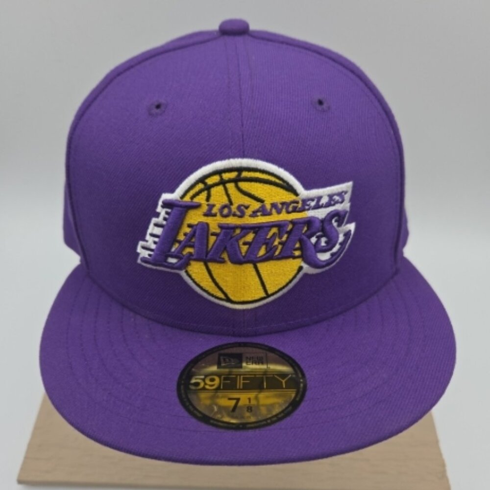 New Era 59FIFTY Los Angeles Lakers Fitted Hat Purple NWT 7 1/4